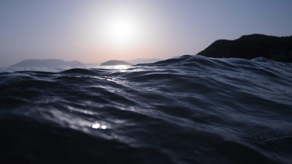 抗衰老三重奏：补水锁水+红血丝修复+黑头粉刺管理