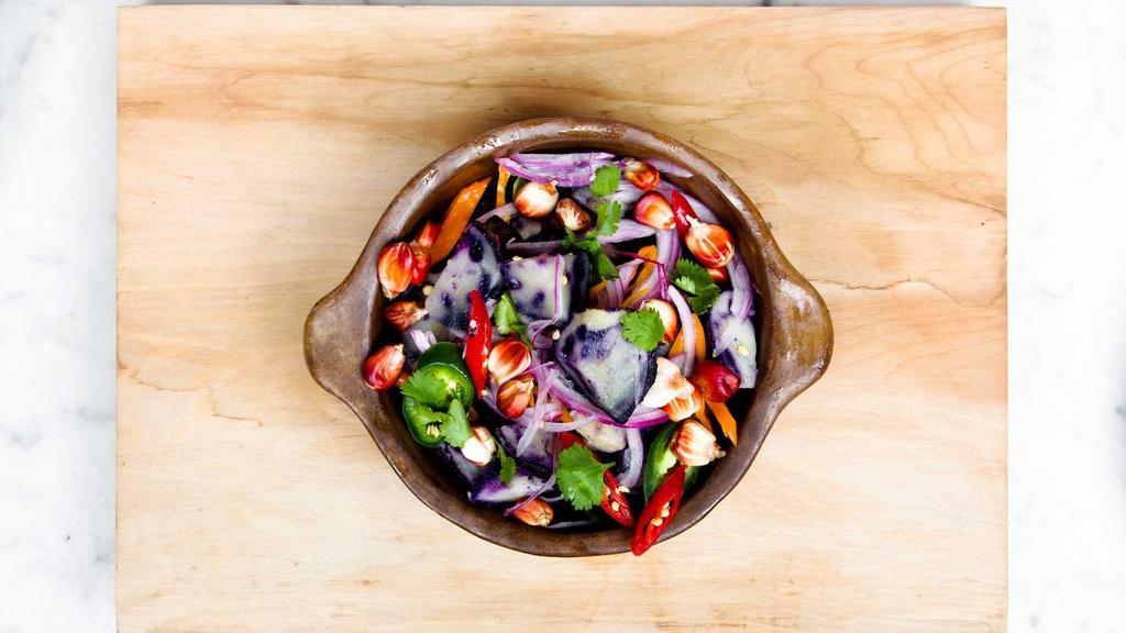 果酸焕肤+熬夜急救+秋冬修护：科学成分搭配指南