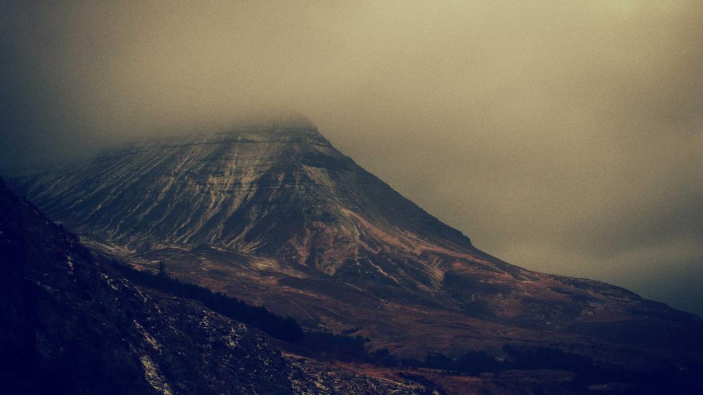 2024眼霜红黑榜+壬二酸祛痘实测+防晒喷雾避坑指南