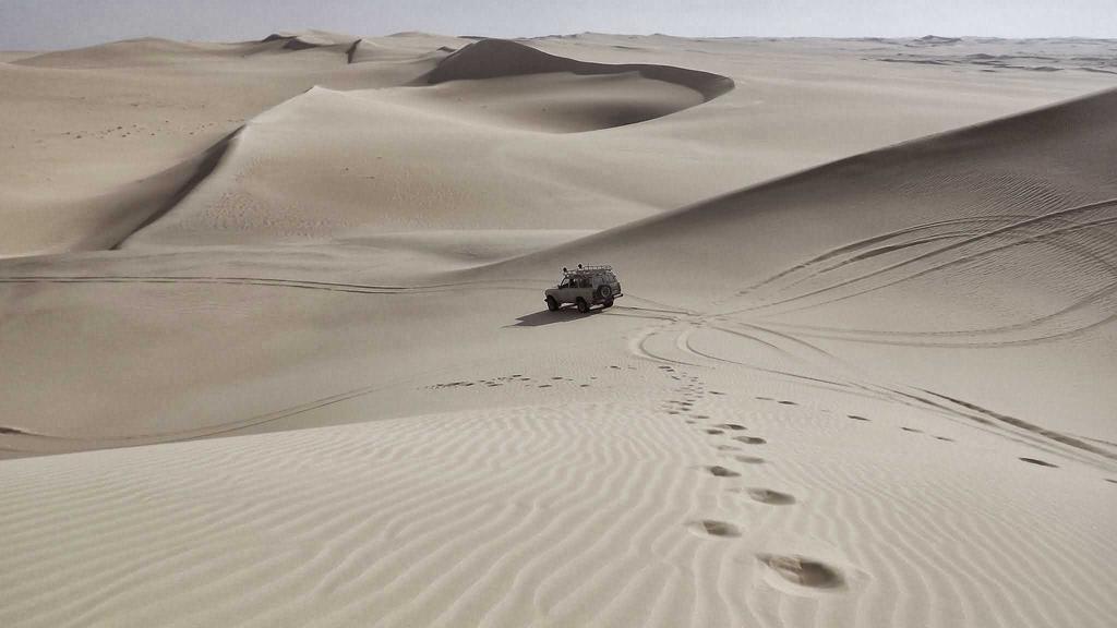 油痘肌抗老攻略：控油祛痘+抗衰一步到位，爽肤水怎么选？