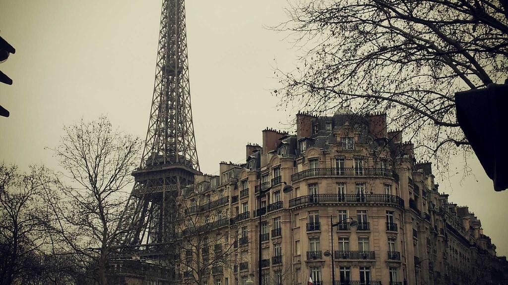 换季抗老指南：烟酰胺+敏感肌修复的黄金组合攻略